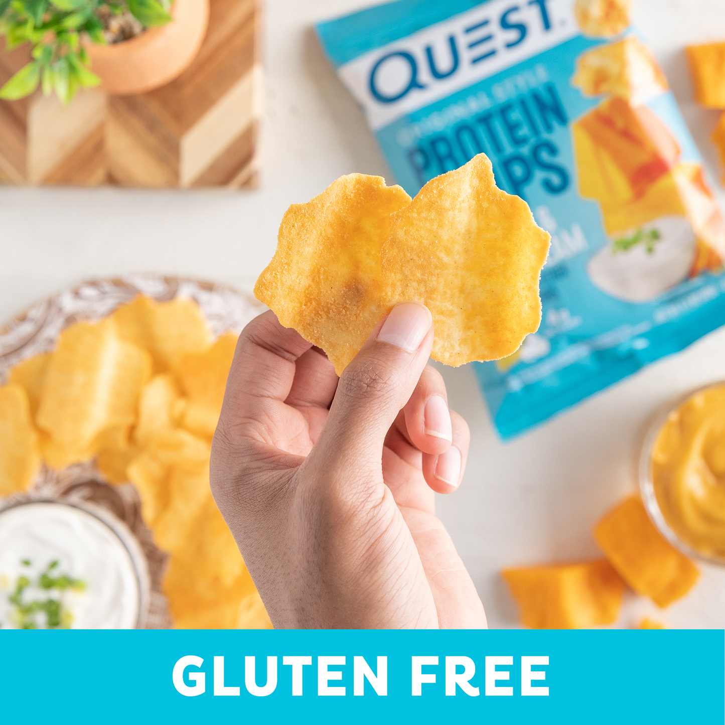 cheddar-and-sour-cream-original-style-protein-chips-m6 qst-000296_cheddar-_-sour-cream-original-style-protein-chips_7.2.png