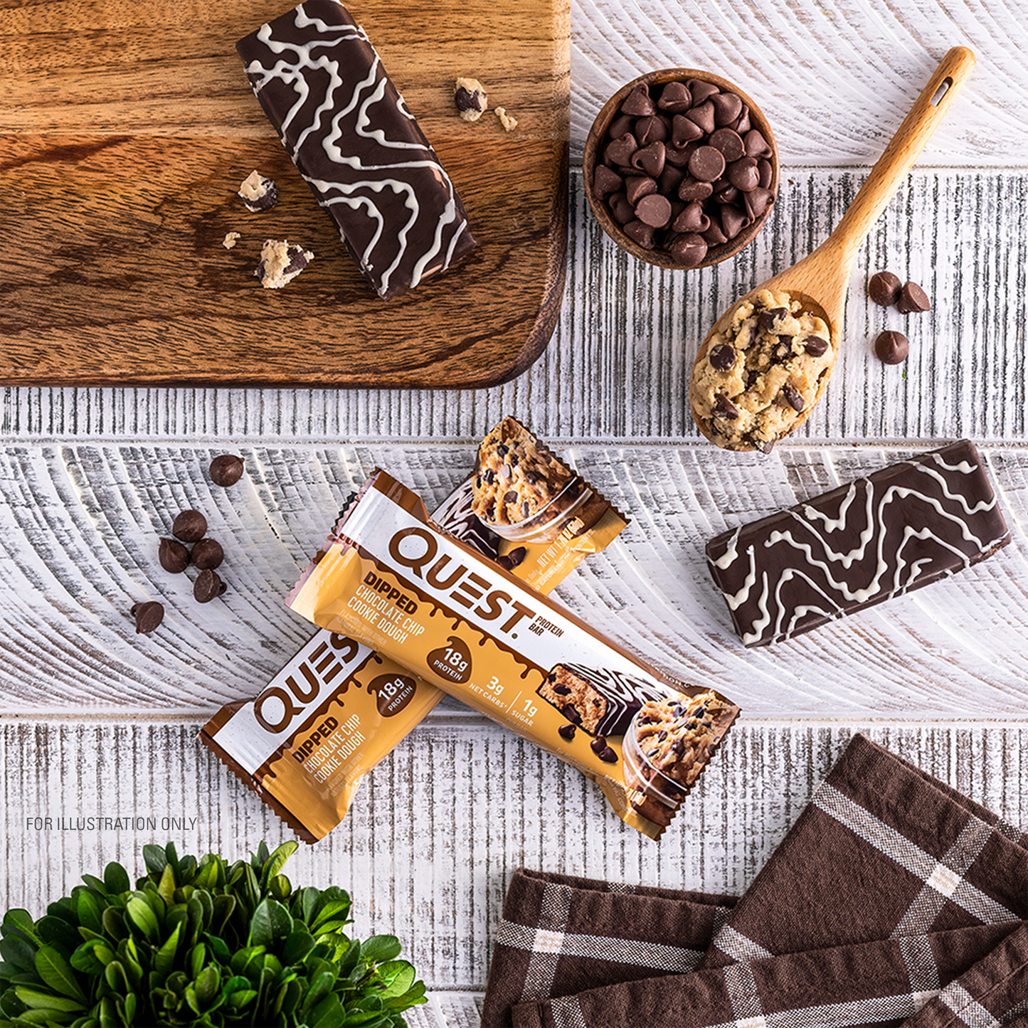 dipped-chocolate-chip-cookie-dough-protein-bar-y8 qst-012268_dipped-chocolate-chip-cookie-dough-protein-bar_7.png