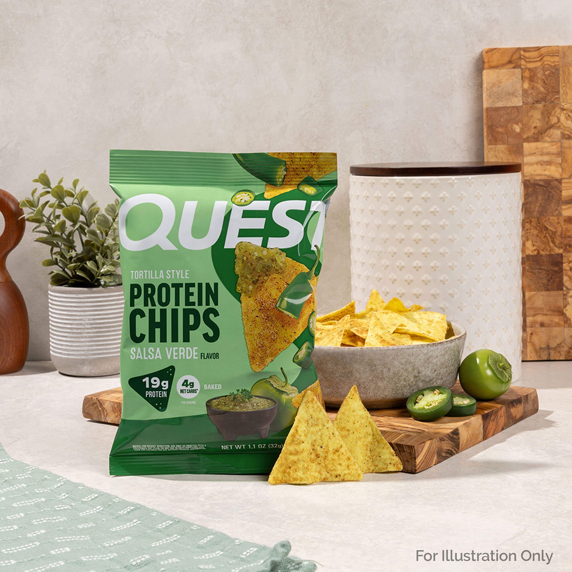 salsa-verde-tortilla-style-protein-chips-e0 qst-016419-salsa-verde-tortilla-style-protein-chips_5.jpg