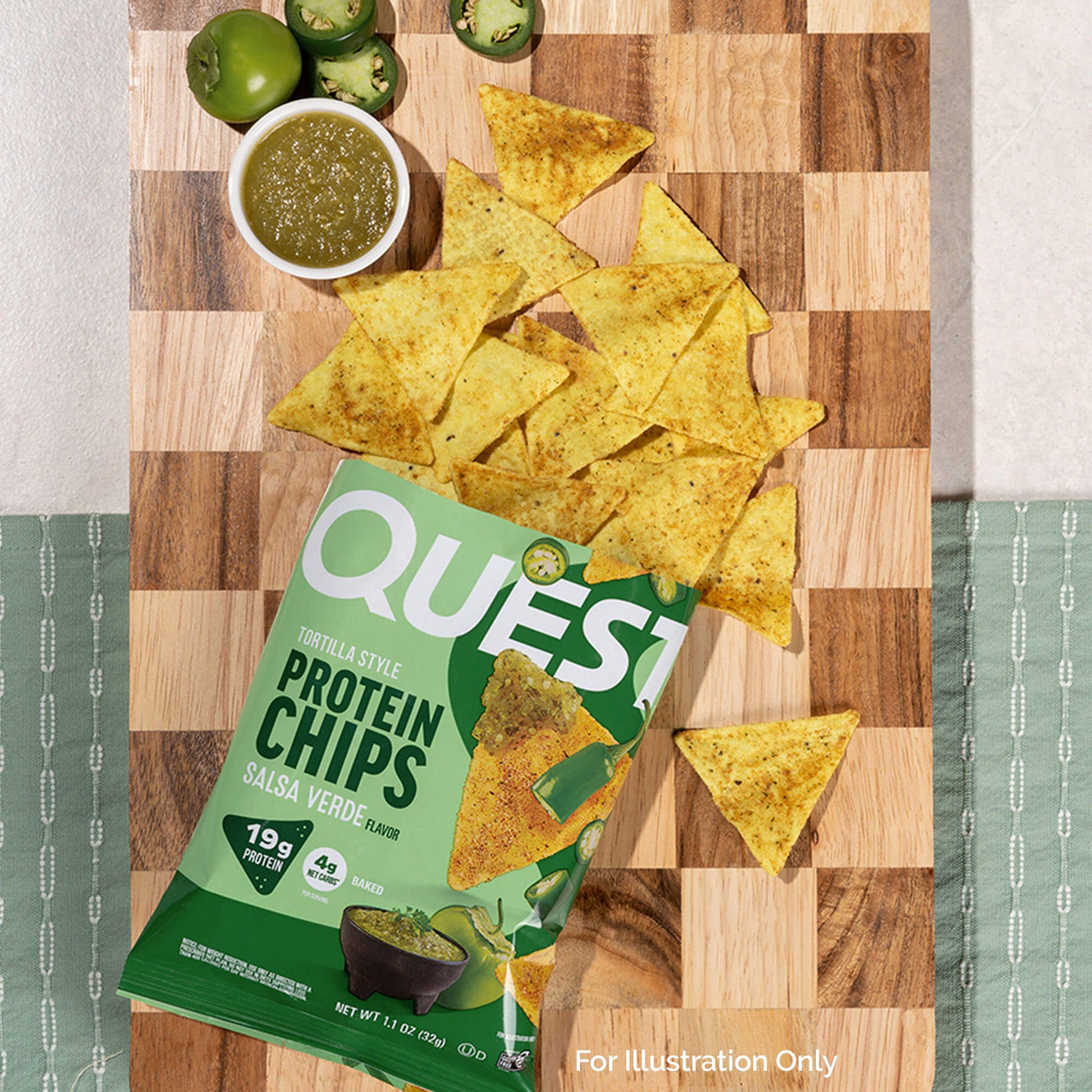 salsa-verde-tortilla-style-protein-chips-e0 qst-016419-salsa-verde-tortilla-style-protein-chips_6.jpg